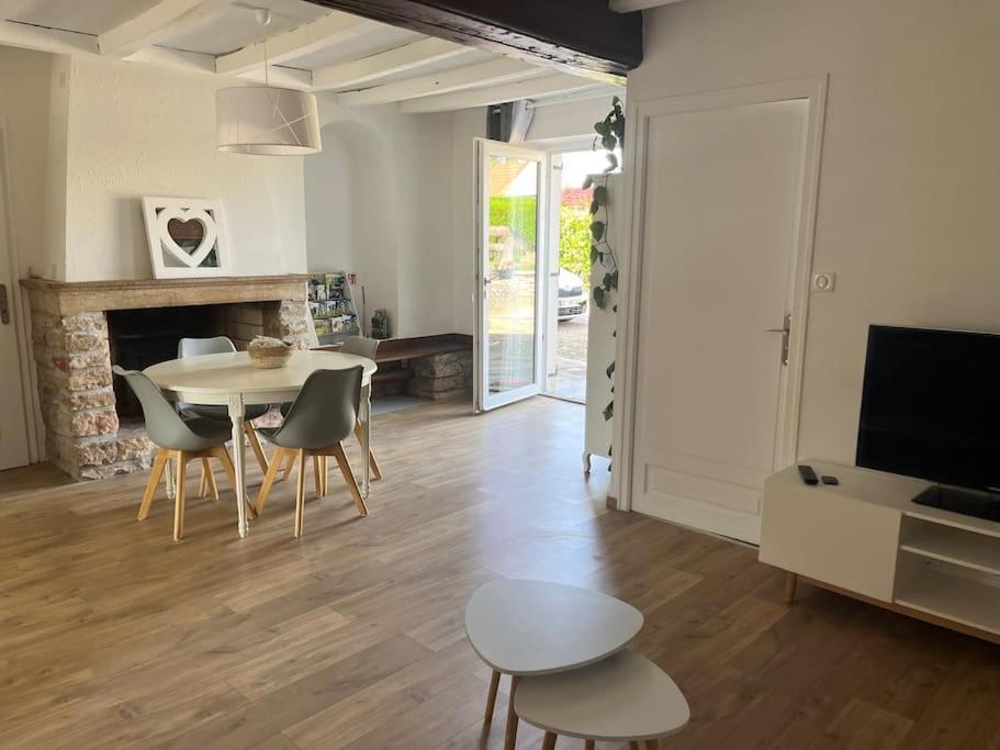 Gite Le Polochon Varennes-le-Grand Esterno foto